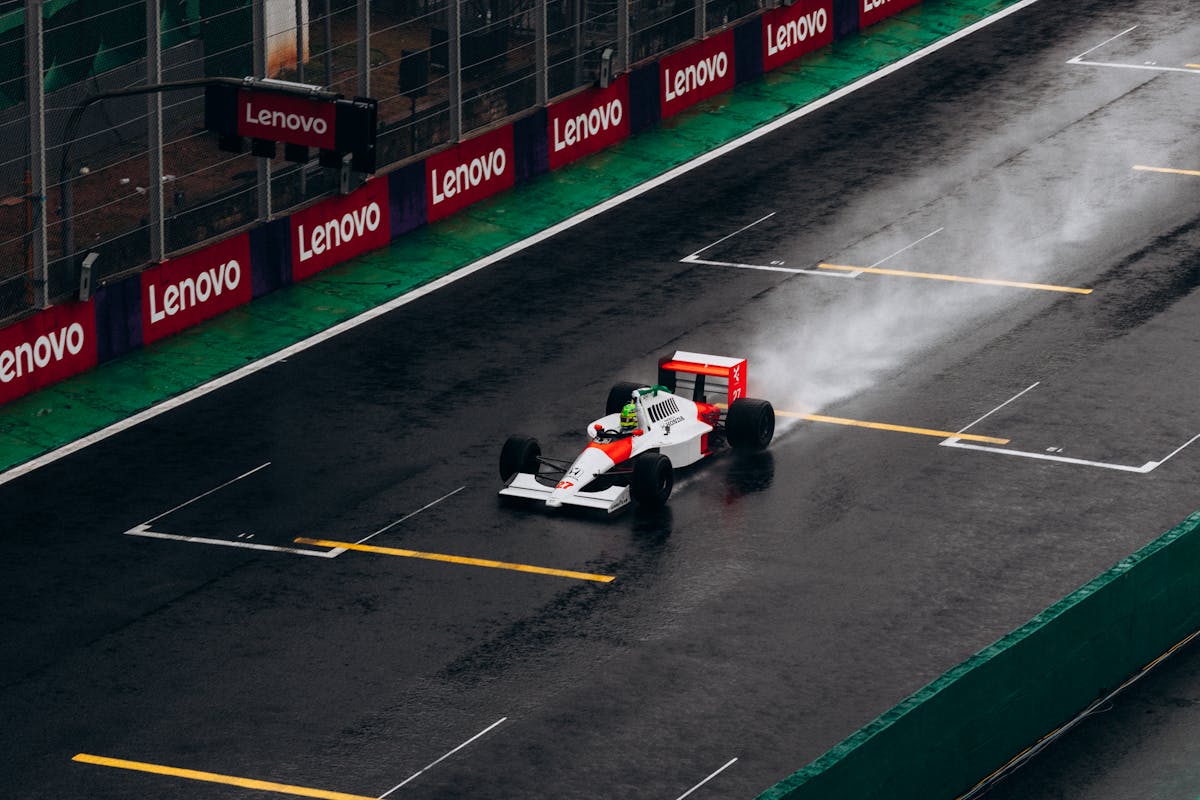 Empire immobilier : Lewis Hamilton, du circuit à la pierre