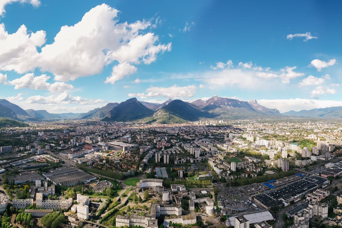 Investir à Grenoble : opportunités, quartiers et conseils pour réussir son placement immobilier
